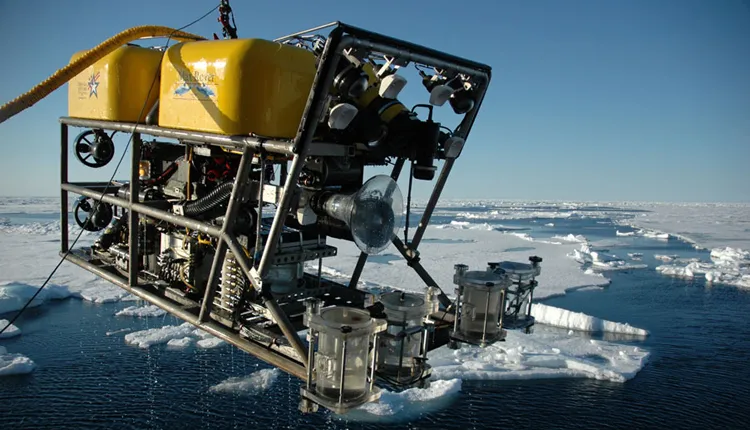 Remotely operated vehicles, ROVs, aid in deep-sea ocean exploration